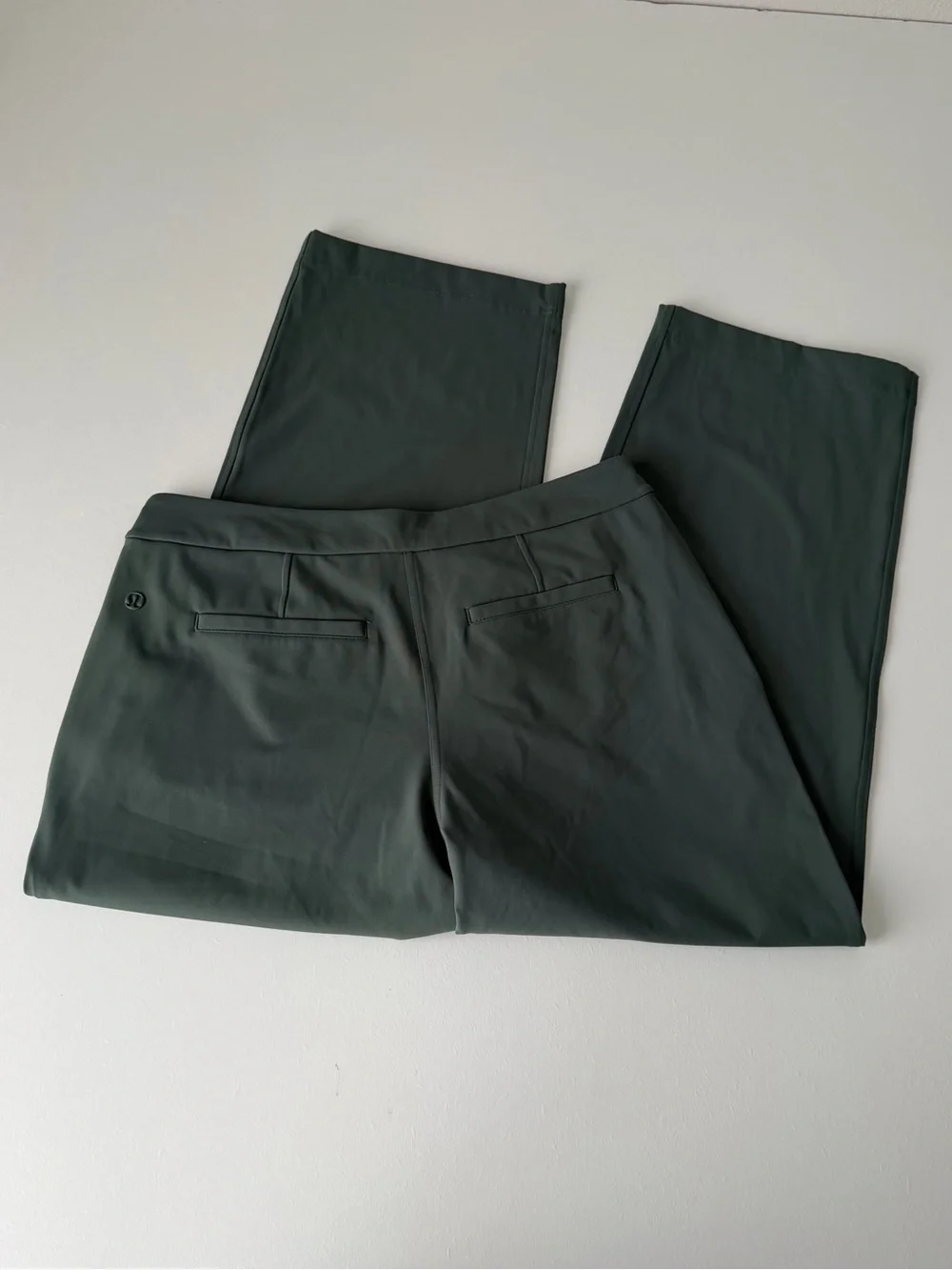 Lululemon Straight Leg Luxtreme Pant